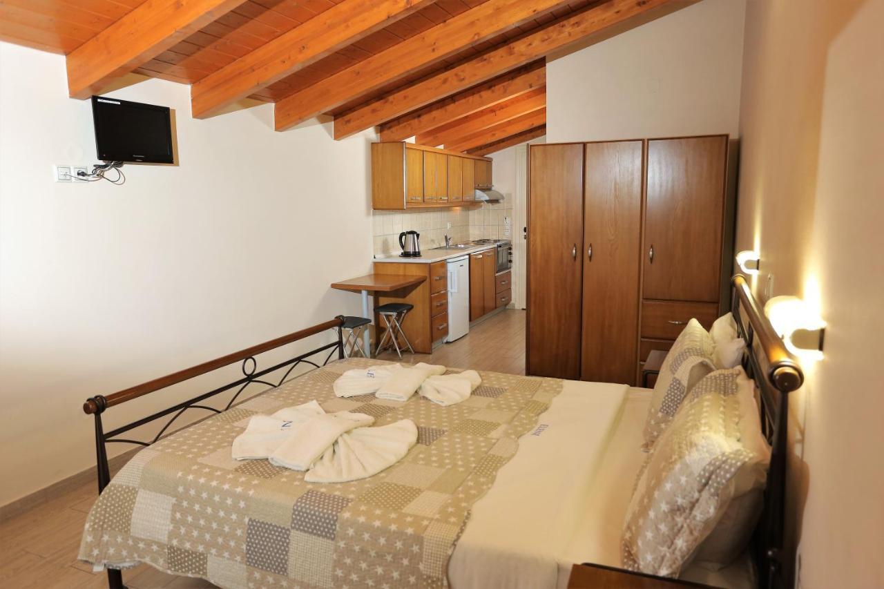 Eleni Studios Parga Exterior foto